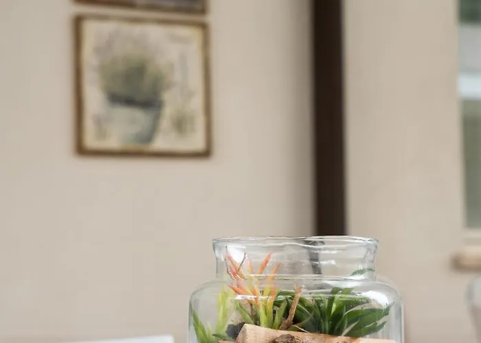 Garden House Apartment